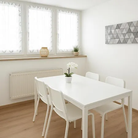 Sunnyhome Monteurwohnungen Und Nahe Regensburg Nittendorf