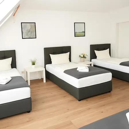 Sunnyhome Monteurwohnungen Und Nahe Regensburg *